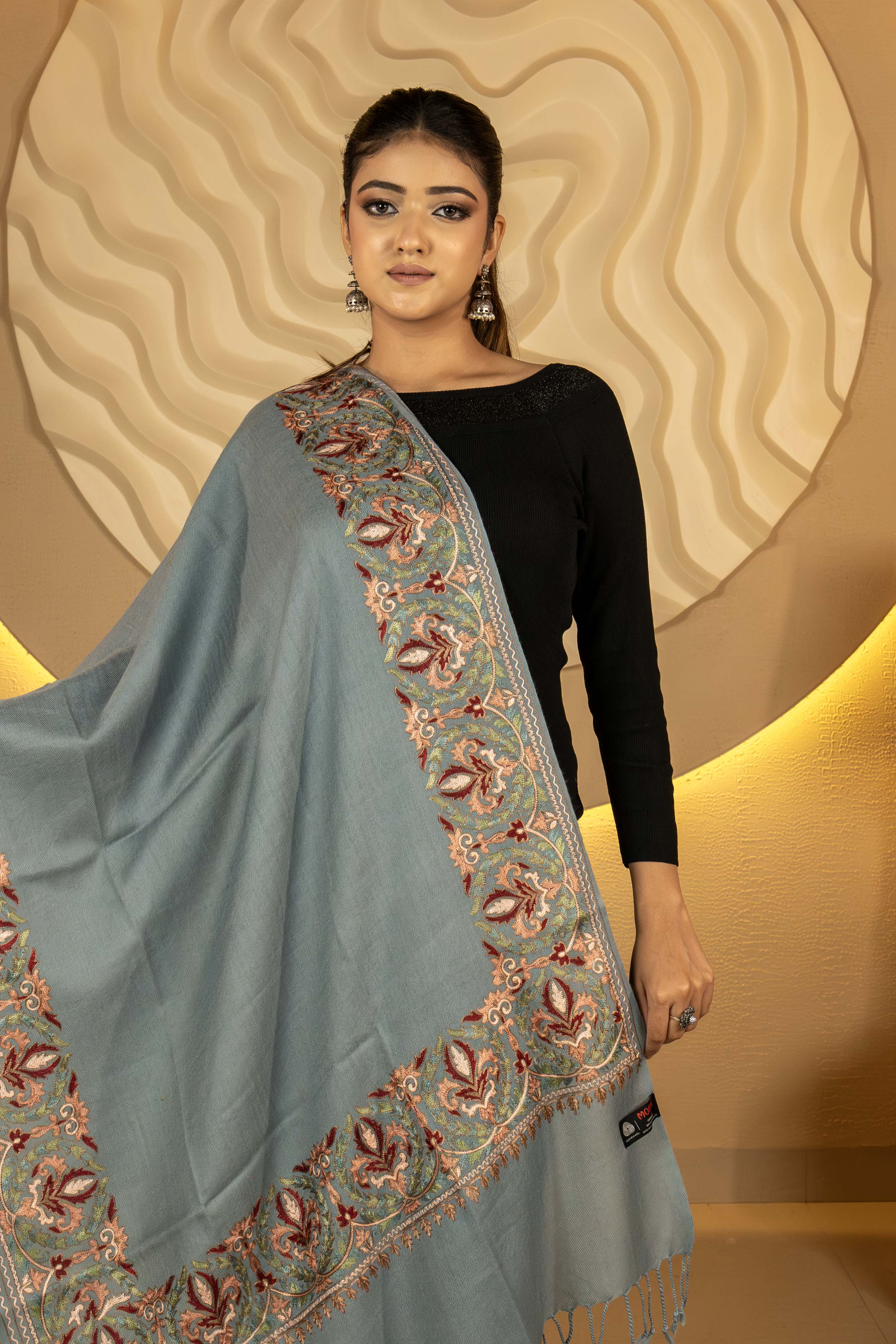 Aari Embroidered Grey Pure Wool Stole For Women