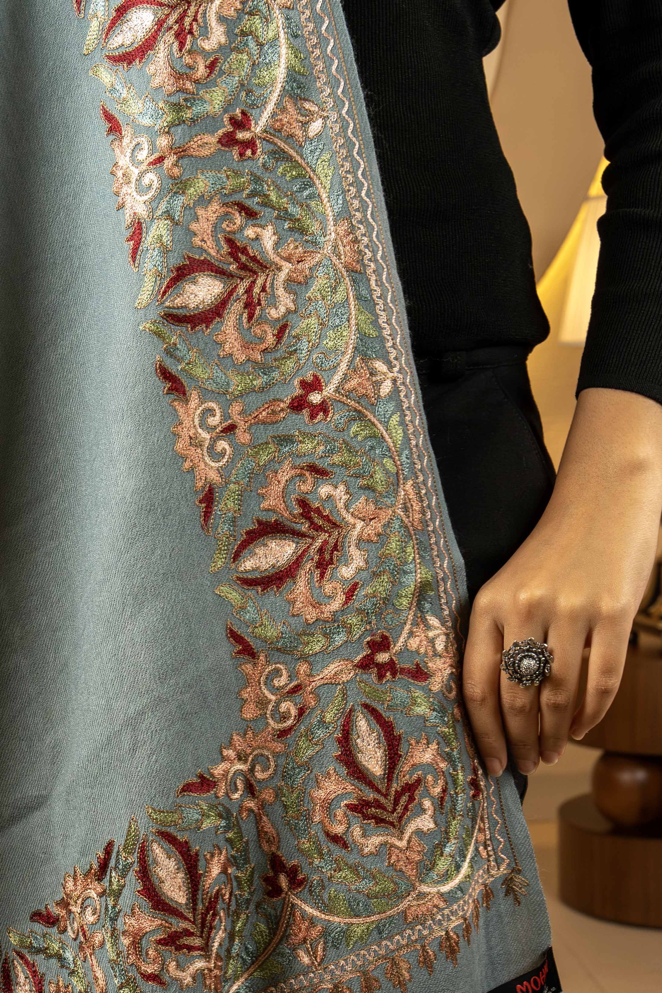 Aari Embroidered Grey Pure Wool Stole For Women