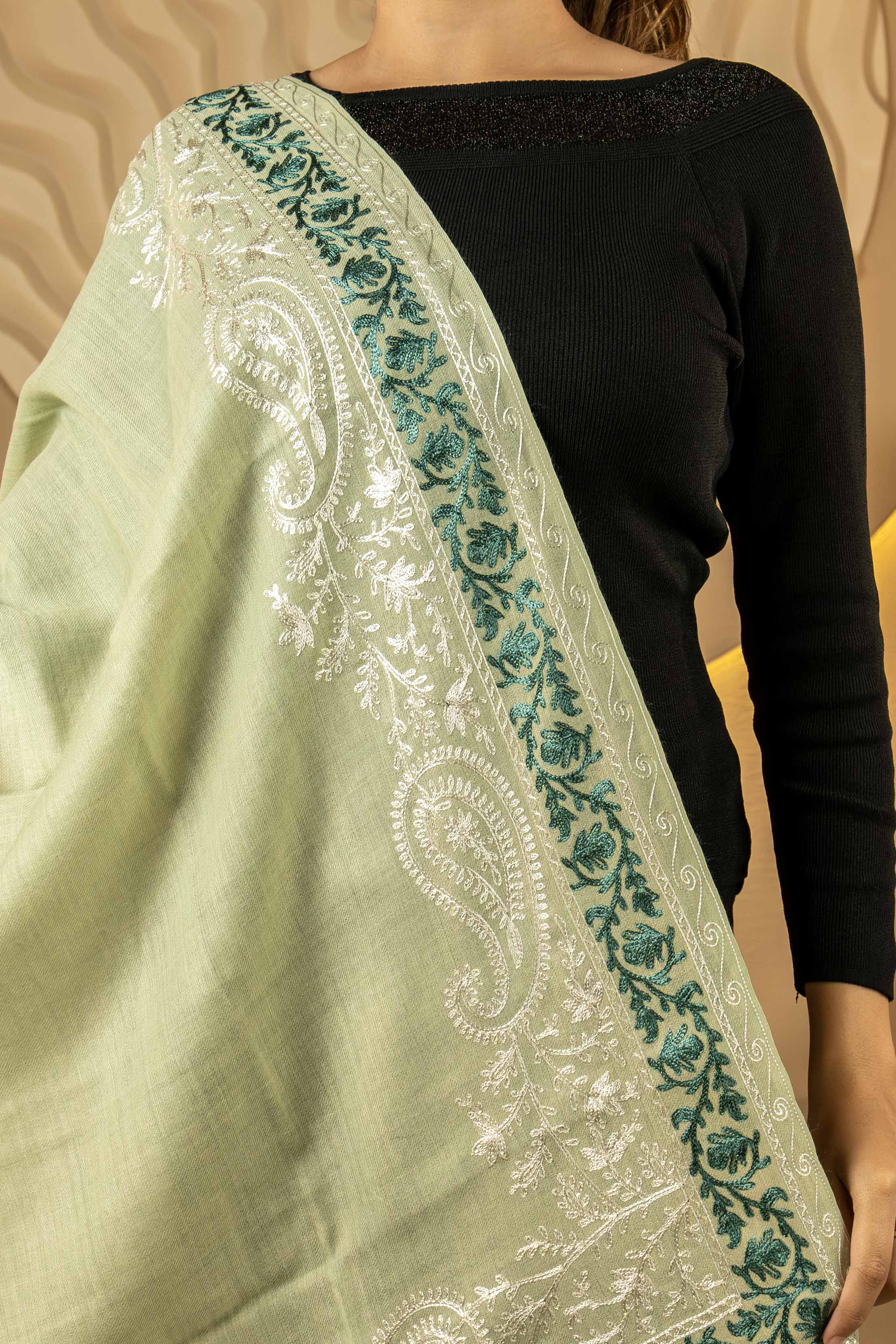 Aari Embroidered Green Poly Wool Stole For Women