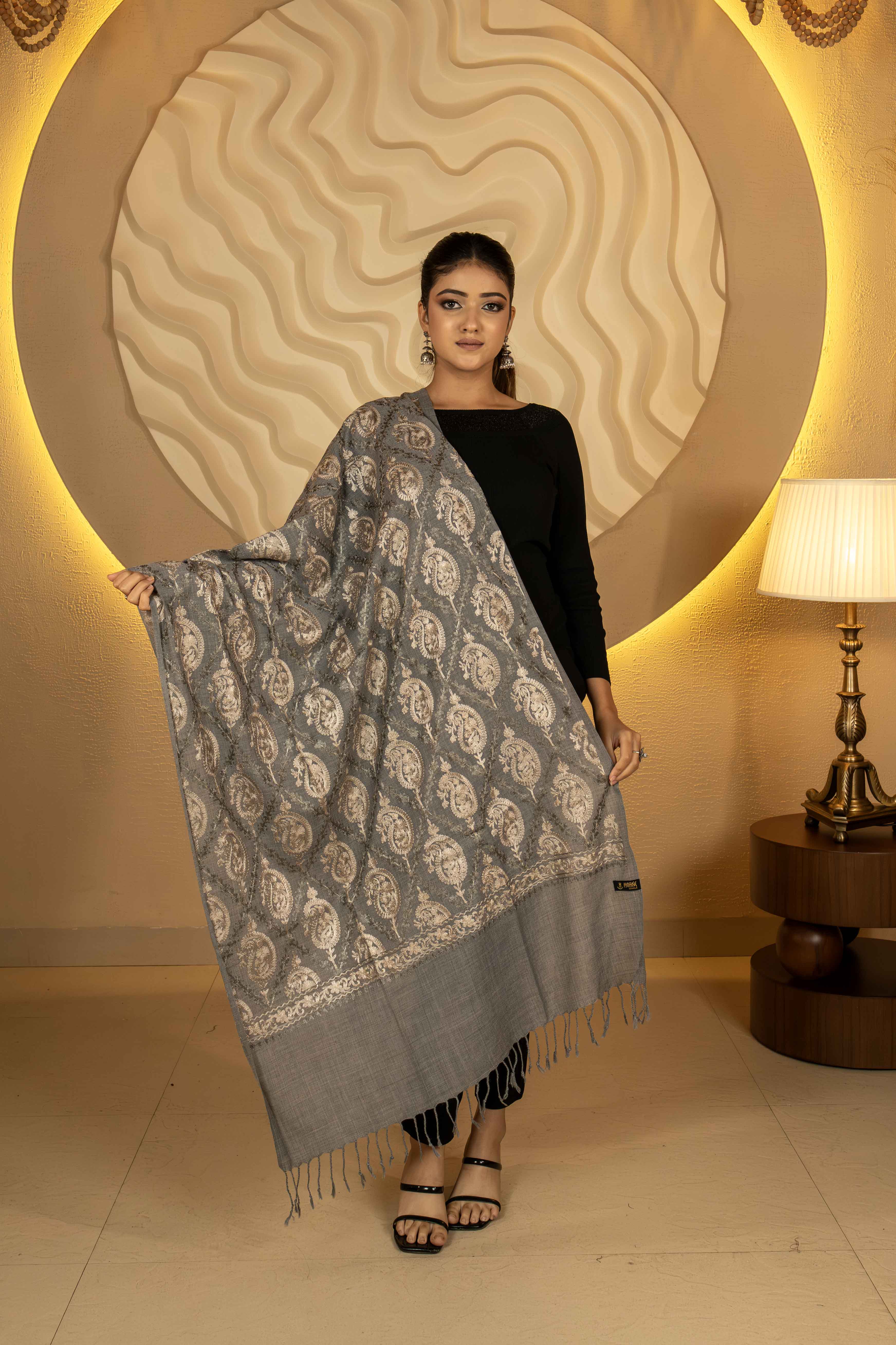 Aari Embroidered Light Grey Polywool Stole For Women
