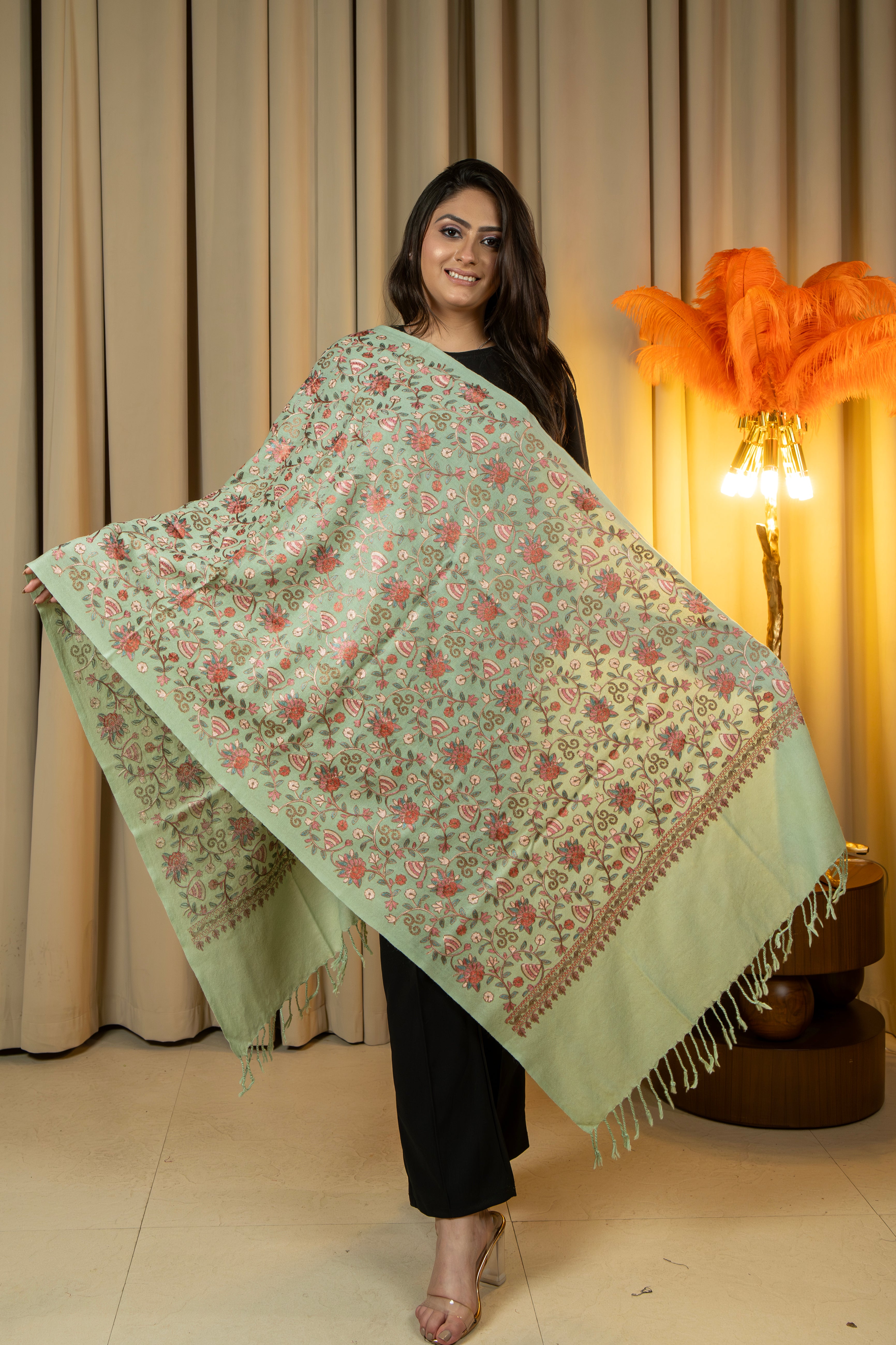 Aari Embroidered Green Pure Wool Stole For Women