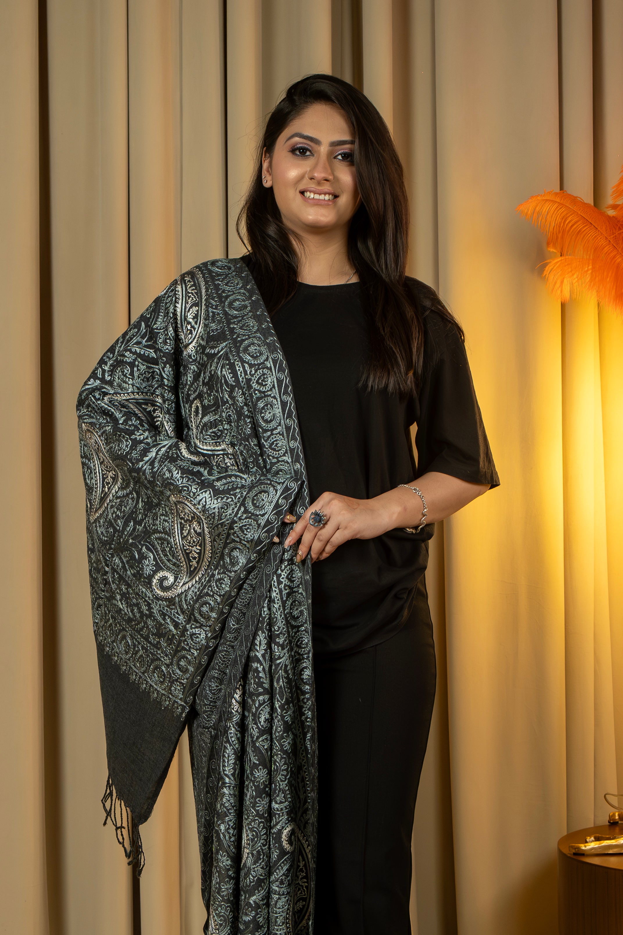 Aari Embroidered Dark Grey Poly Wool Stole For Women