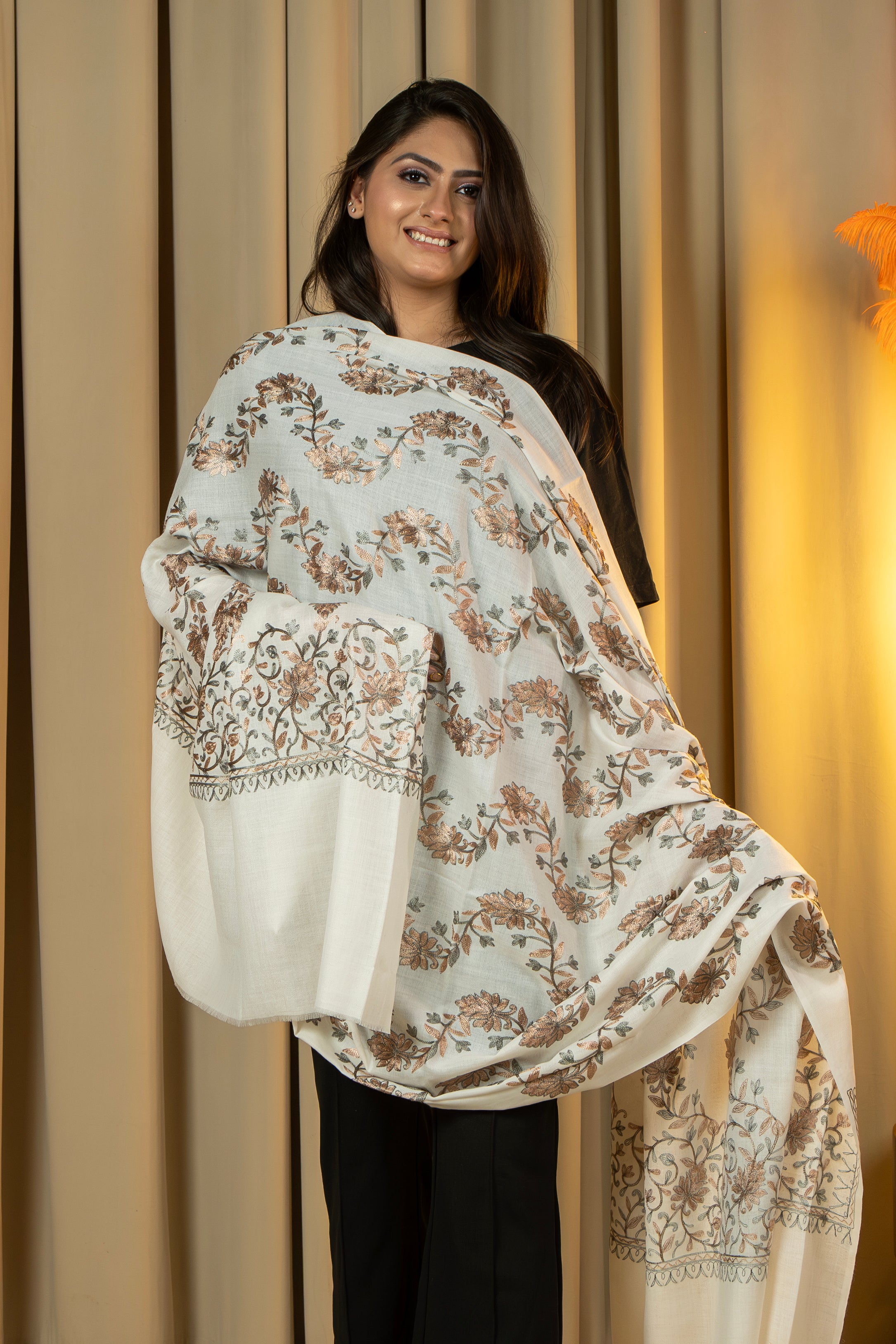 Aari Embroidered White Poly Wool Shawl For Women